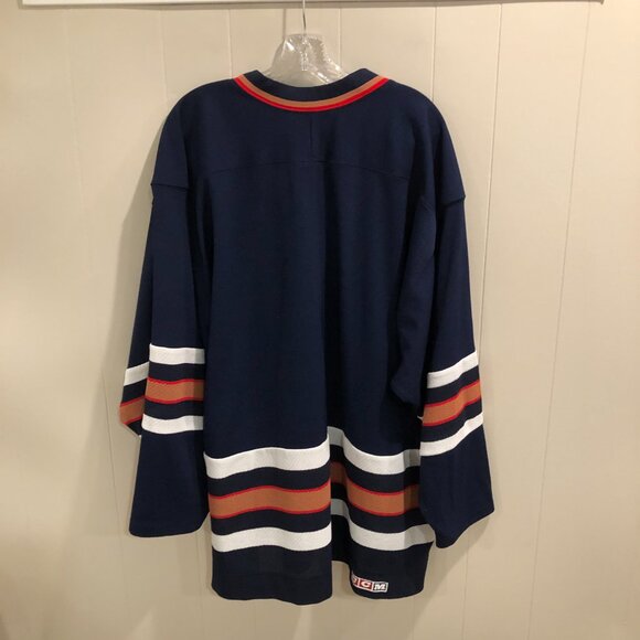 Men's CCM Hockey Jersey, Size XXL - Picture 3 of 11